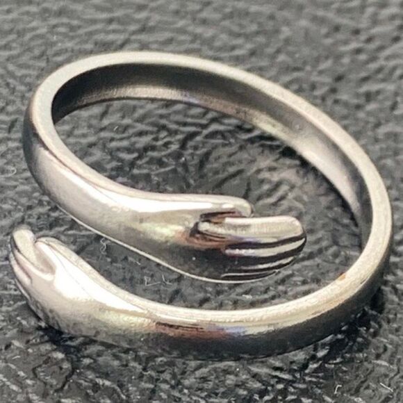 2 Matching Hugging Hands Adjustable His & Hers Ring Love Hug Rings Pair Set NEW - Picture 8 of 10